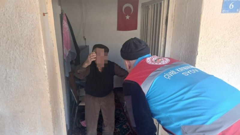 Çivril’de İhtiyaç Sahiplerine Günlük Sıcak Yemek Ulaştırılıyor