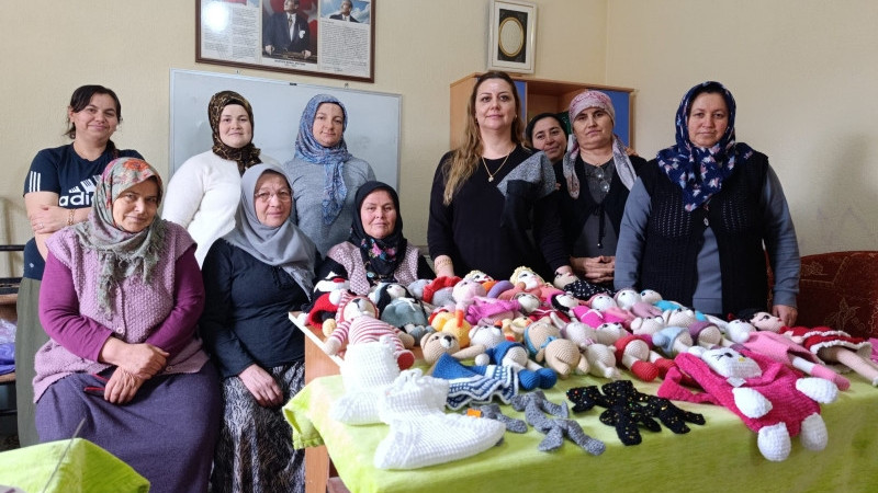 Amigurumi'ye Hobi Diye Başladılar Gelir Kapıları Oldu