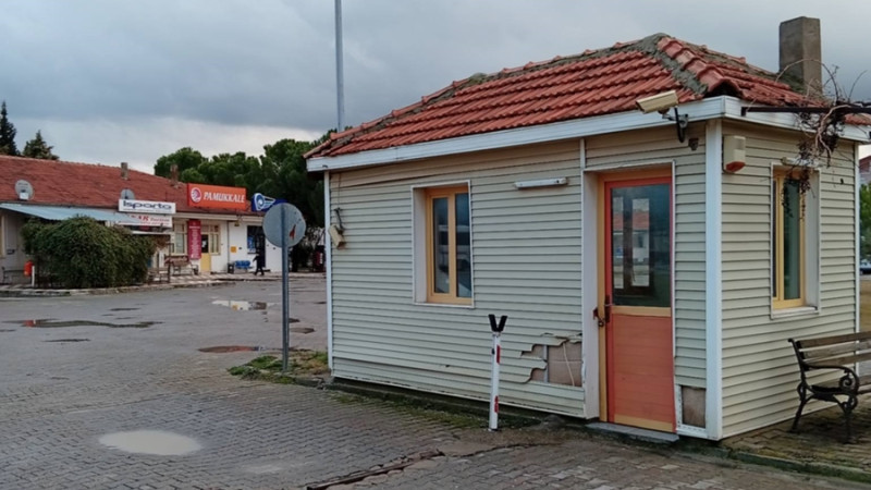 Şehrin Vitrini Çivril Otogarı Alarm Veriyor