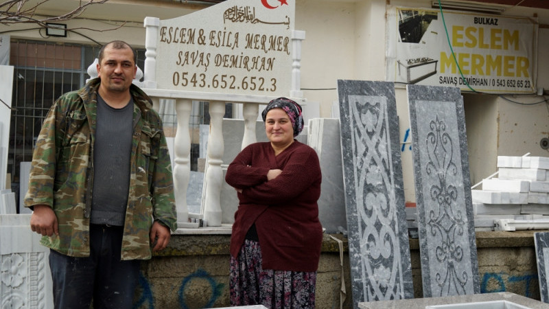 Çivrilli Demirhan Çifti Sevgileriye Mermeri Sanata Dönüştürüyor