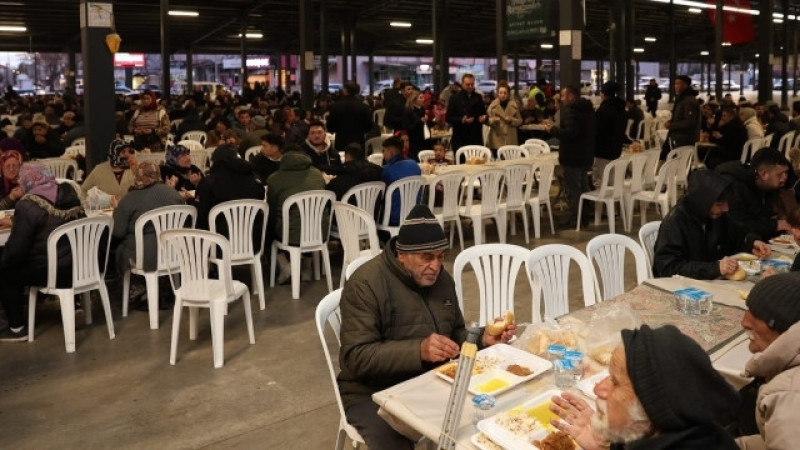 Çivril Belediyesi İftar Sofrasında Binler Buluştu