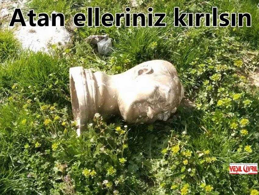 ATATÜRK BÜSTÜNÜ KANALA ATTILAR