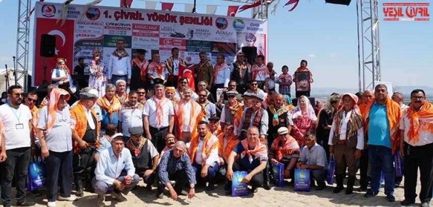 YÖRÜKLER ŞENLİKTE BULUŞTU
