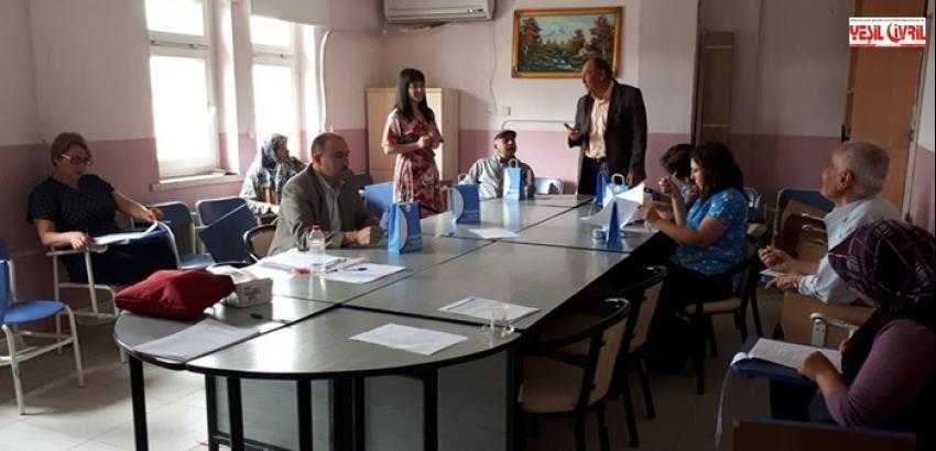 AİLE HEKİMLERİNE DİYABET EĞİTİMİ VERİLDİ.