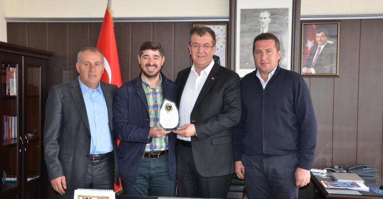 DENİZLİSPOR BAŞKAN GÜVEN'İ ZİYARET ETTİ