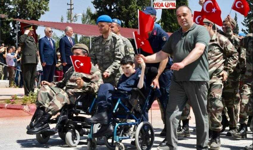 YEMİN EDEREK ASKER OLDULAR