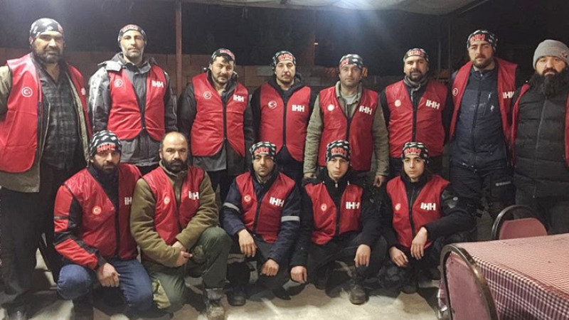 EĞİTİMİNİ TAMAMLAYAN ARAMA EKİBİ İLK OPERASYONDA BAŞARILI OLDU
