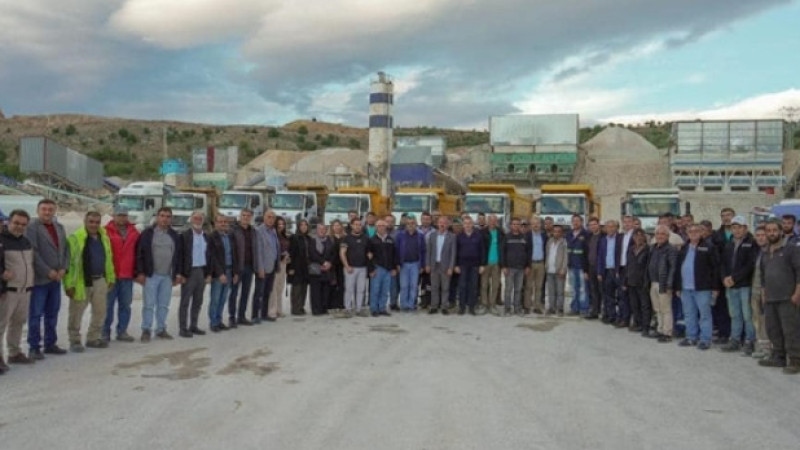 AK PARTİ GÜCÜNÜ HALKTAN VE MİLLETEN ALIYOR