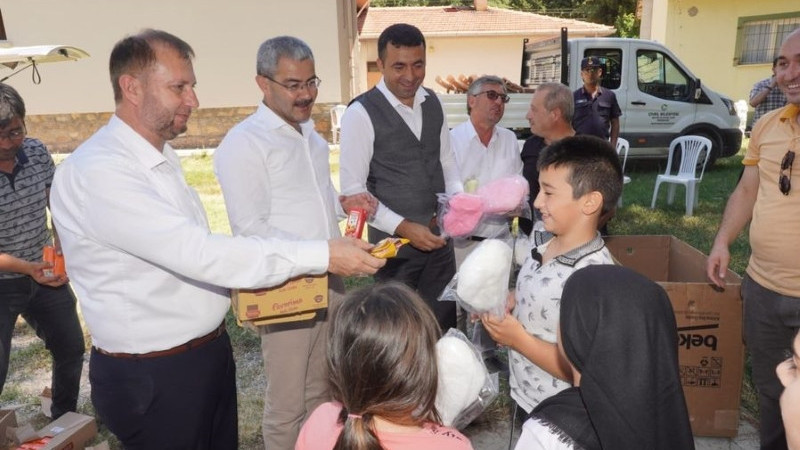 YAZ KUR’AN KURSU ÖĞRENCİLERİNİ ZİYARET ETTİLER