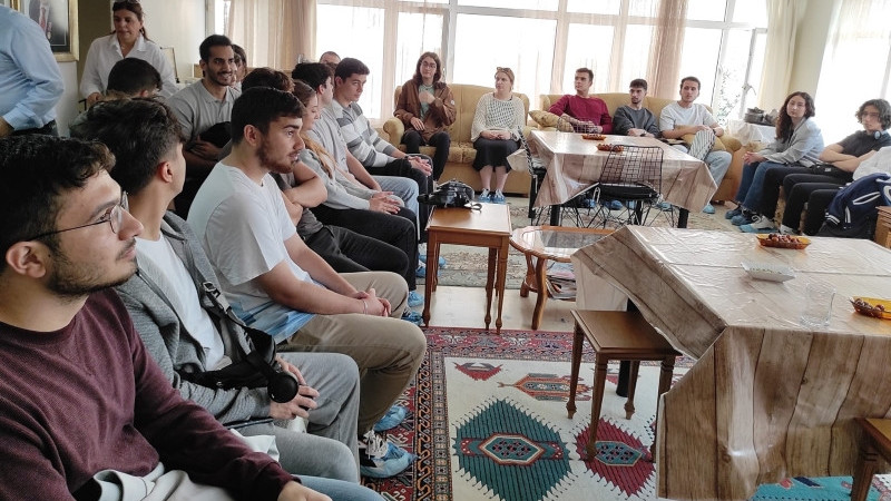 ÇEVAK YÖNETİMİ ÖĞRENCİLERLE BULUŞTU