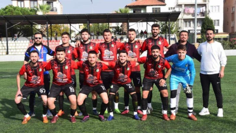 GÜRPINAR AMATÖR LİGİN TOZUNU ATTIRDI