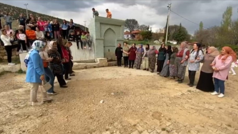 ÇİVRİL’İN ASIRLIK GELENEĞİ KOCAYAKA’DA YAŞATILDI