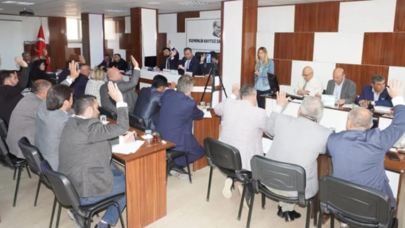 ÇİVRİL BELEDİYESİ YENİ DÖNEM İLK MECLİS TOPLANTISI YAPILDI 