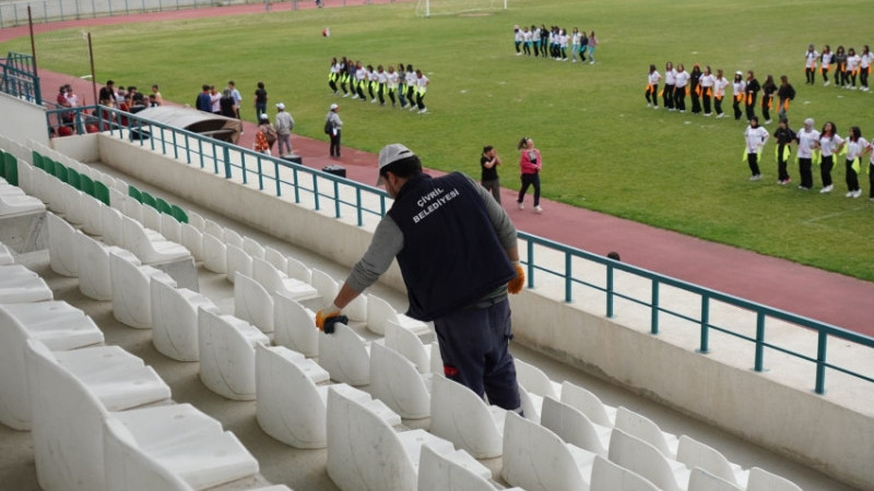 BAYRAM TEMİZLİĞİ ARALIKSIZ SÜRÜYOR