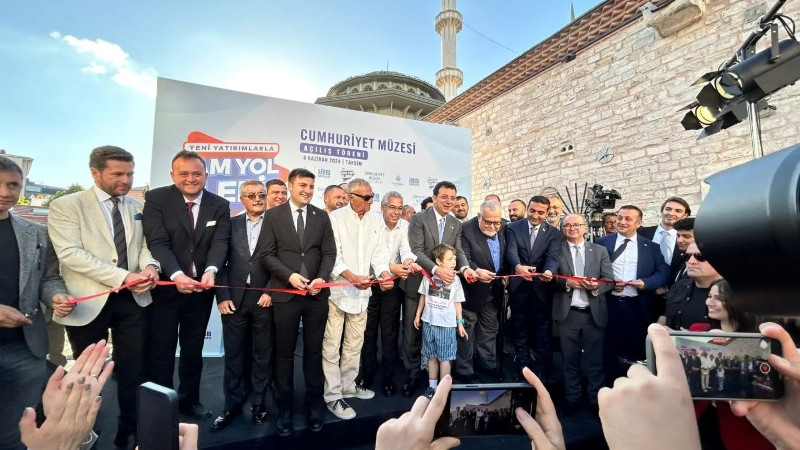 BAŞKAN DERE İSTANBUL’DA ÖNCE SEÇİME KATILDI SONRA AÇILIŞ YAPTI