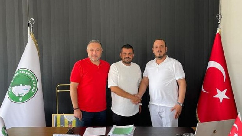 YEŞİL ÇİVRİL’DE TEKNİK KADRO TAMAM SIRA OYUNCULARDA