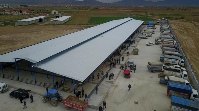 ÇİVRİL CANLI HAYVAN PAZARI AÇILDI