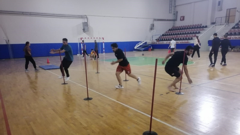 Kolluk Kuvveti Olmak İsteyen Gençler Kurslara İlgi Gösteriyor