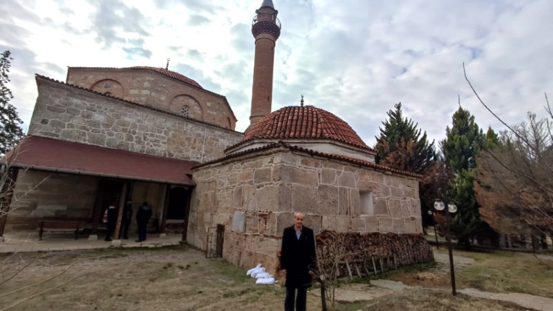 ‘ALTIN LEYLEK’ DEDİKODUSU TARİHİ CAMİYE ZARAR VERDİ 