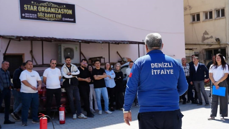 ÇİVRİL BELEDİYE PERSONELİNE AFET EĞİTİMİ VERİLDİ