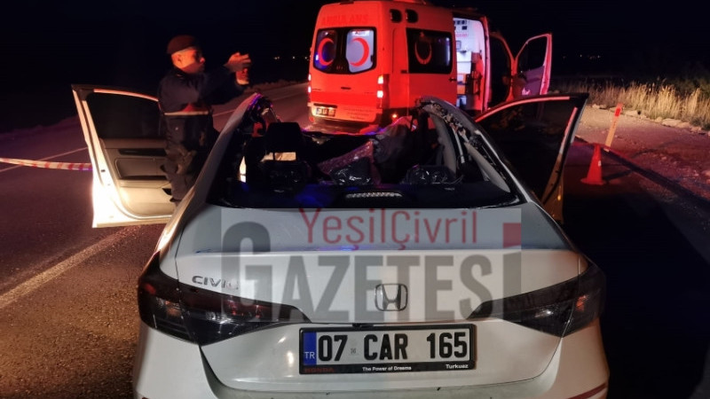 BAŞIBOŞ ATA ÇARPTI HURDAYA DÖNDÜ: 1 ÖLÜ 1 YARALI