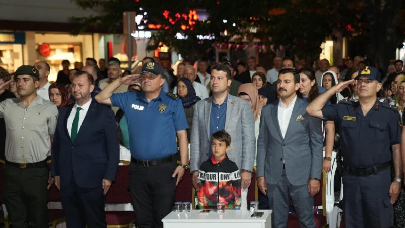 ÇİVRİL 15 TEMMUZ HAİN DARBE GİRİŞİMİ YILDÖNÜMÜNDE MEYDANLARA İNDİ