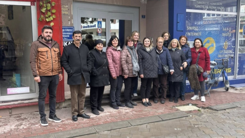 Cumhuriyet Halk Partisi Çivril'de Sahaya İndi 