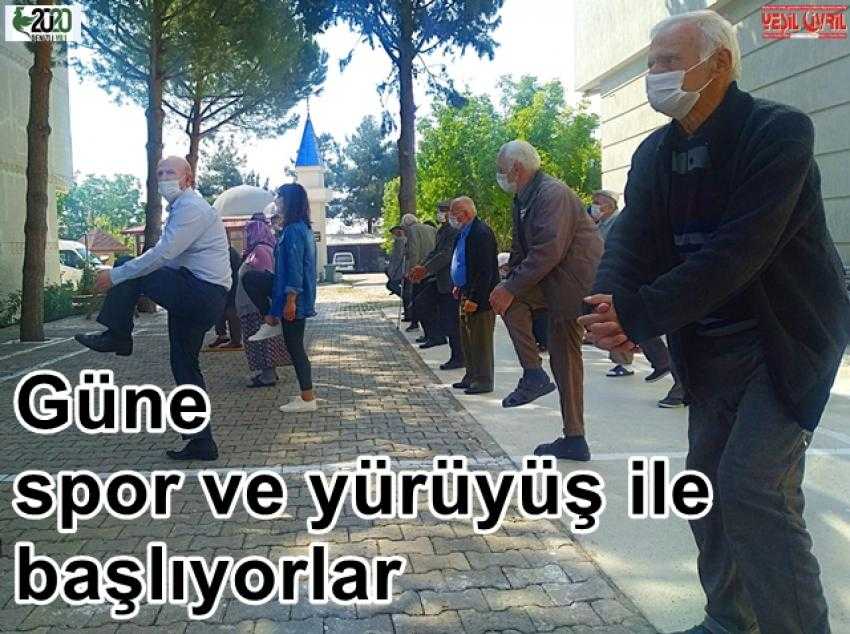 HUZUREVİ PERSONELİ, YAŞLILAR ETKİLENMESİN DİYE EVLERİNE GİTMİYOR.