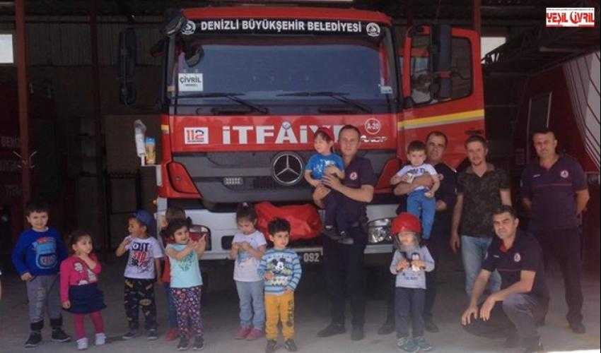 ANAOKULU ÖĞRENCİLERİ İTFAİYEYİ ZİYARET ETTİ