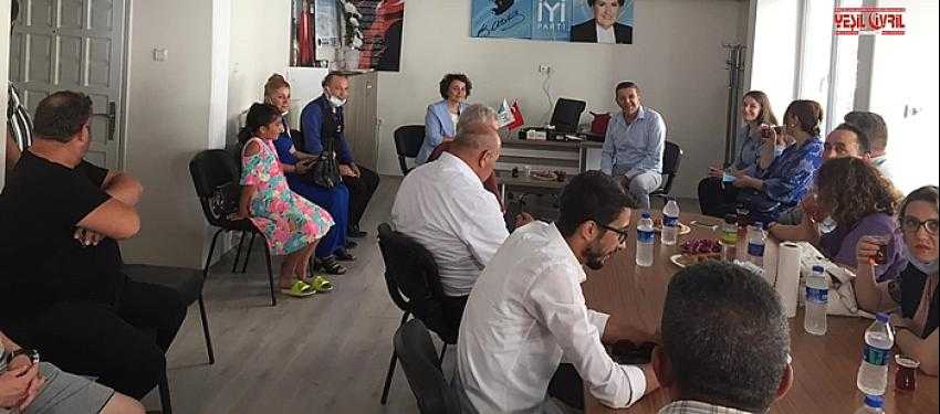 ÖZTÜRK PARTİLİLER İLE BAYRAMLAŞTI