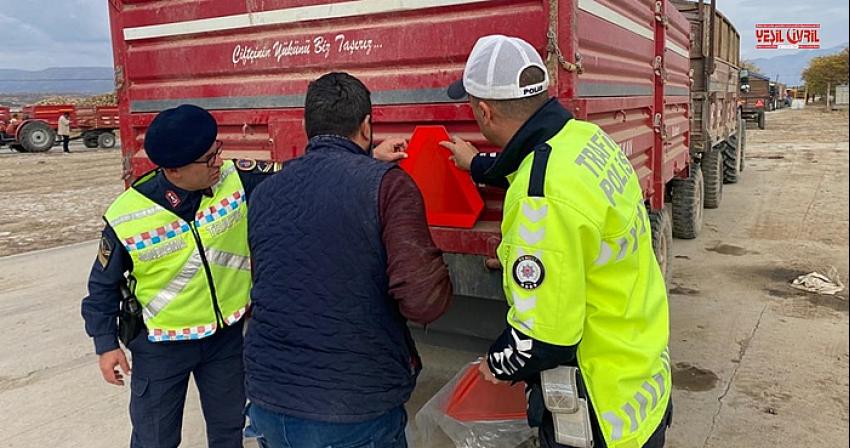 REFLEKTÖR KONUSUNDA UYARI VE BİLGİLENDİRME YAPILDI