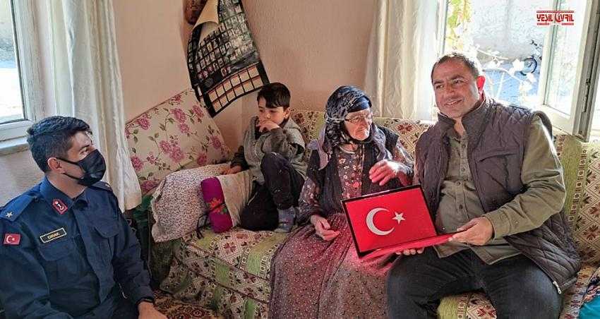 KAYMAKAM ŞEHİT AİLELERİNİ ZİYARET ETTİ