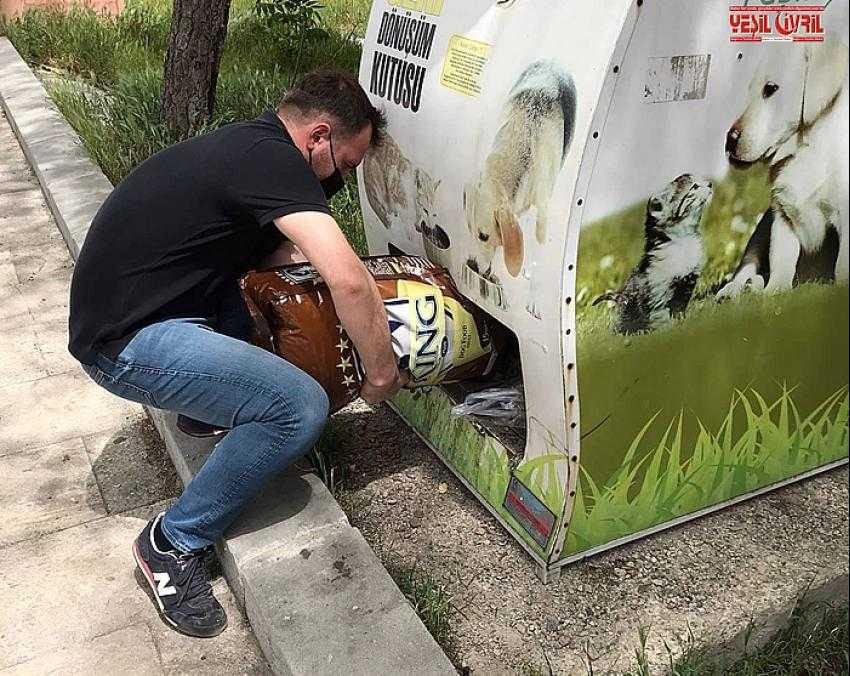 SOKAK HAYVANLARINI UNUTMADILAR