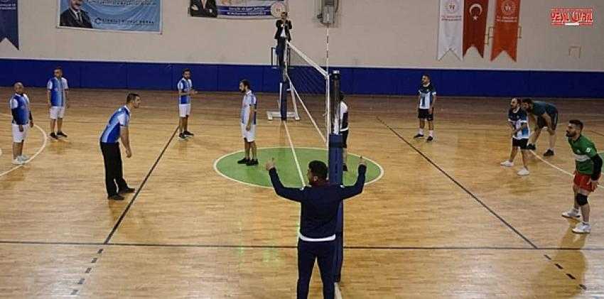 TURNUVA İLK MAÇLARLA BAŞLADI