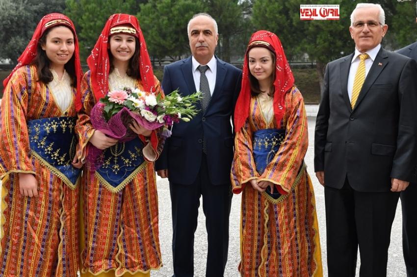 Z KÜTÜPHANE SAYISI 53'E ULAŞTI.